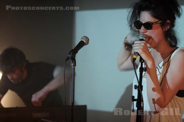 SOLDOUT - 2009-04-24 - PARIS - La Maroquinerie - 